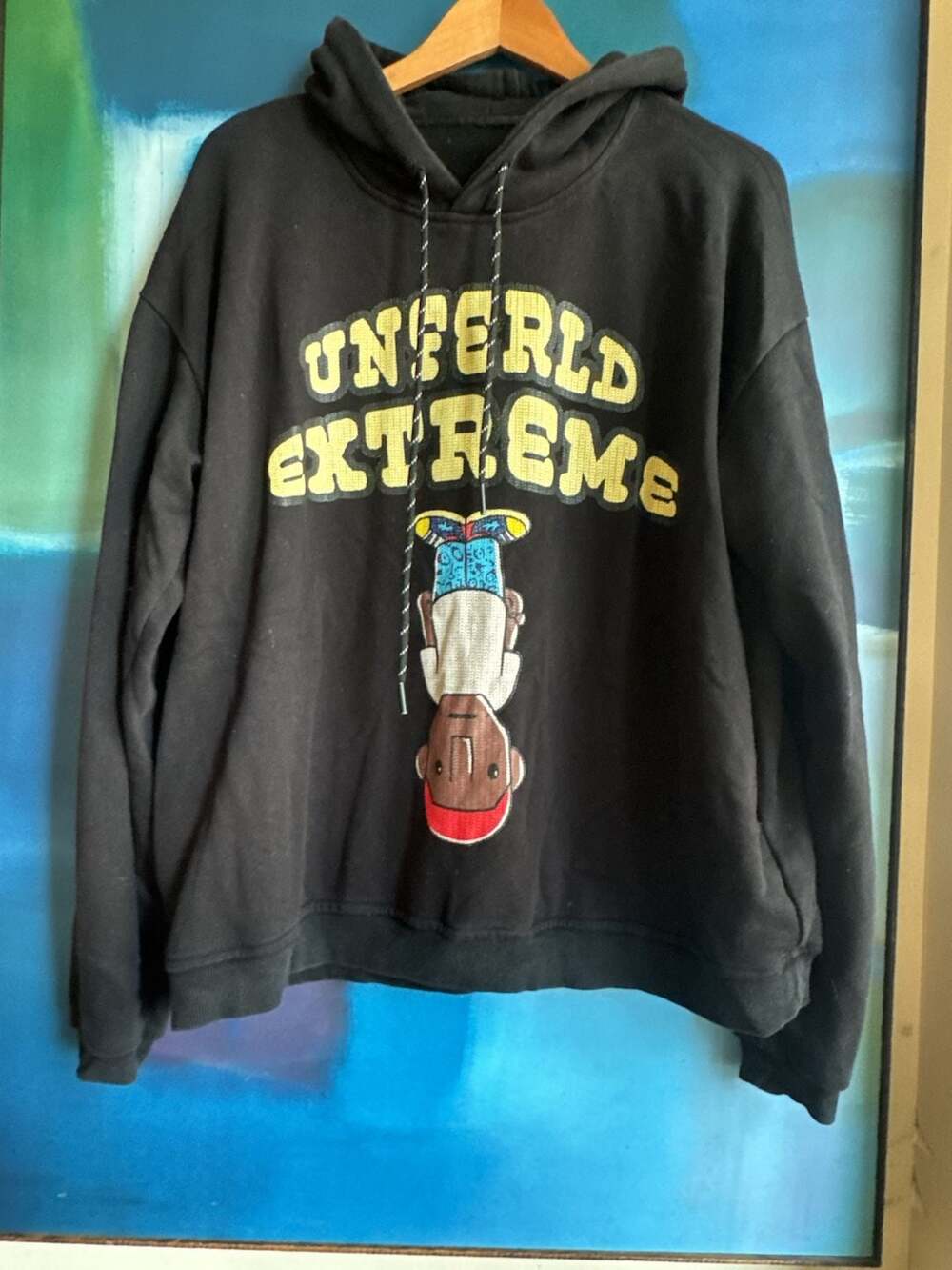 Zhang Unferld Extreme Upside-Down Character Graphic Black Hoodie